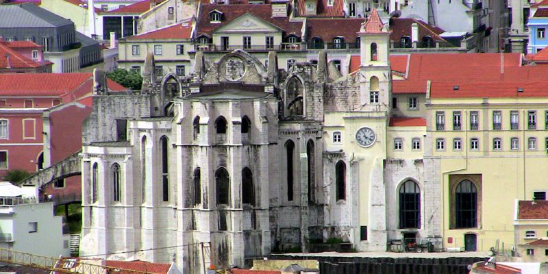 Sehenswürdigkeit Igreja do Carmo