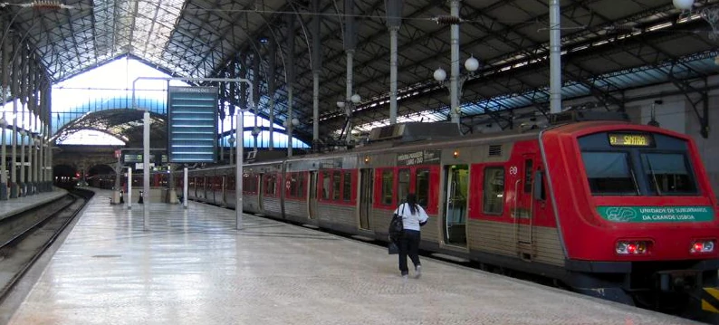 Rossio Bahnhof Lissabon Sintra