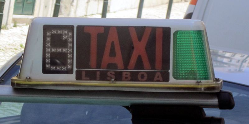 Taxi Schild Tarif frei