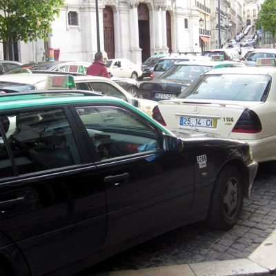 Taxi Lissabon