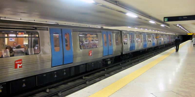 Flughafen Lissabon Transfer Metro U-Bahn